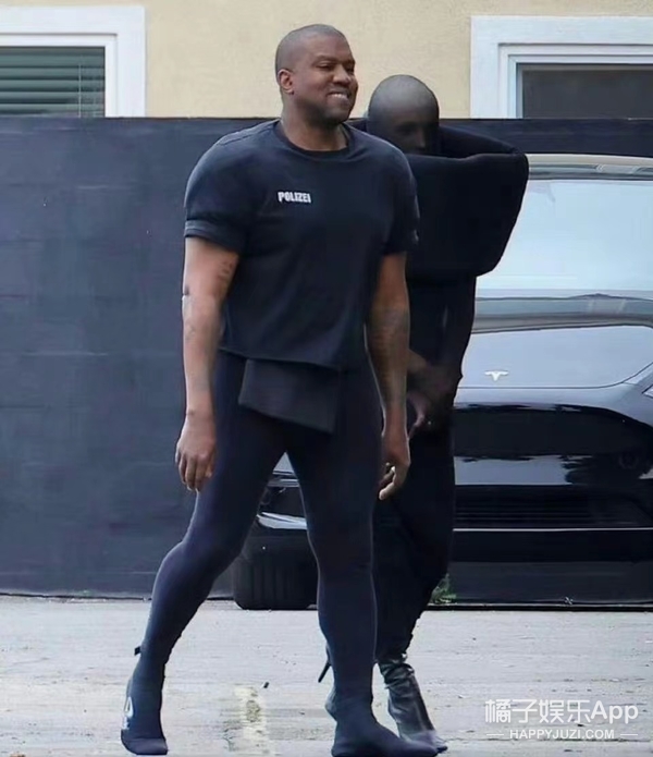 又来作妖了？比起谈恋爱，他只是想找人和自己穿情侣装吧？