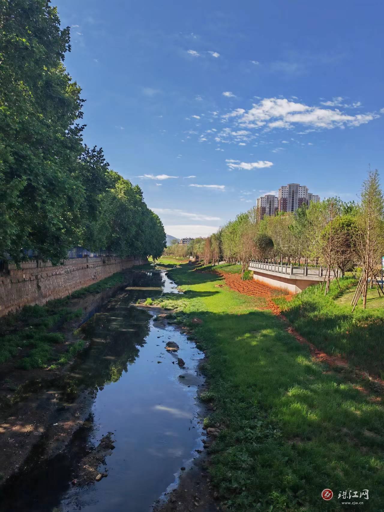 梅林镇对标对表文明创建再发力,宣威五举措