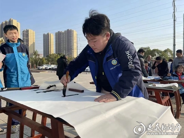 娄底市金海高级中学图片,娄底娄星区金海高级中学