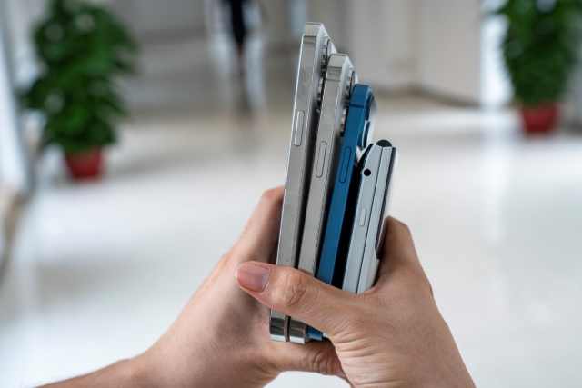 诺基亚翻盖功能机2660flip,2023诺基亚翻盖机