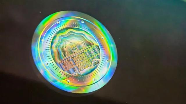 三所高校录取通知书让人耳目一新,2022年各高校录取通知书排名