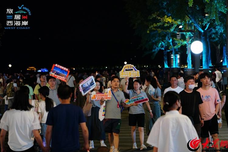 “啤酒节”推介创意快闪在西湖西海岸文旅的“杭州时刻”