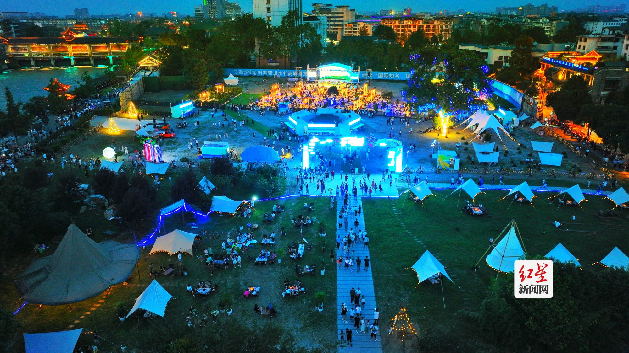 都江堰蓝眼泪啤酒节,啤酒节成都都江堰