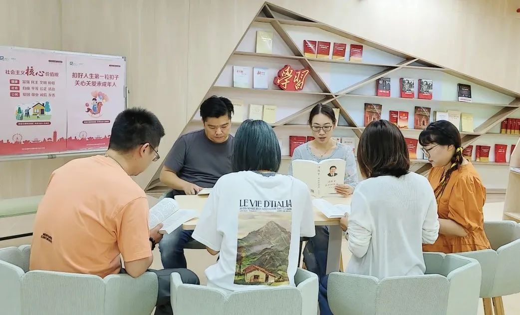 靠谱！闵行这个“家门口的幸福驿站”：听得见呼声、能办成事