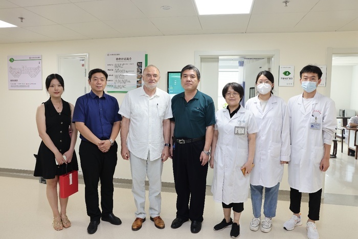 美国教授来中国交流,美国教授到中国