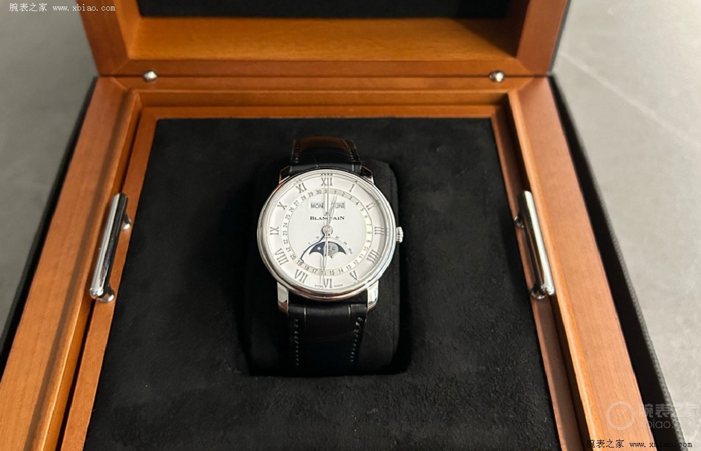 宝珀6654玫瑰金23年全套二手多少钱,宝珀6654机芯跟劳力士3235哪个好