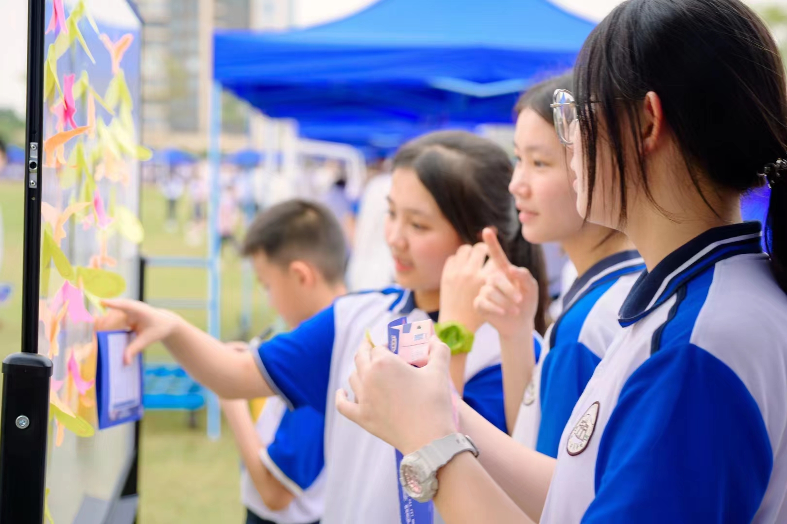 沉浸式欣赏校园,佛山英华学校宣传片