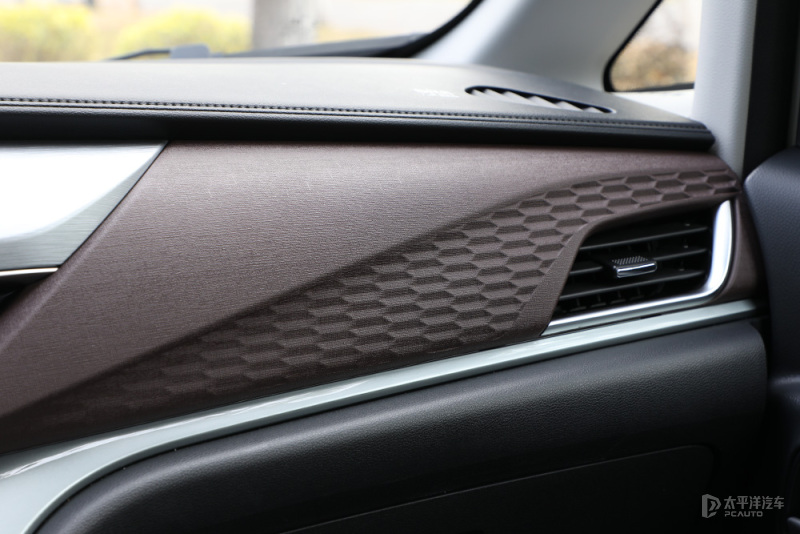 10万左右大空间mpv,10多万空间最大的mpv混动