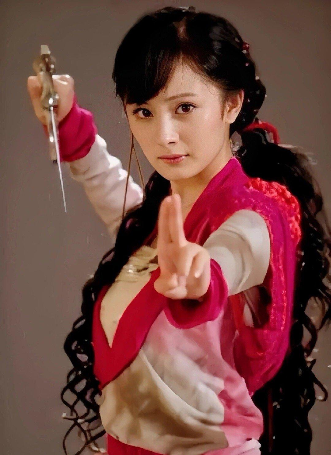 仙剑奇侠传三杨幂23,杨幂分饰两角仙剑三