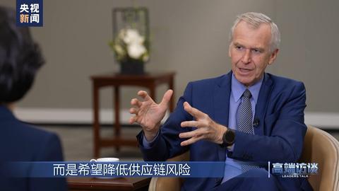 比利时前总统莱特姆,专访日本前首相