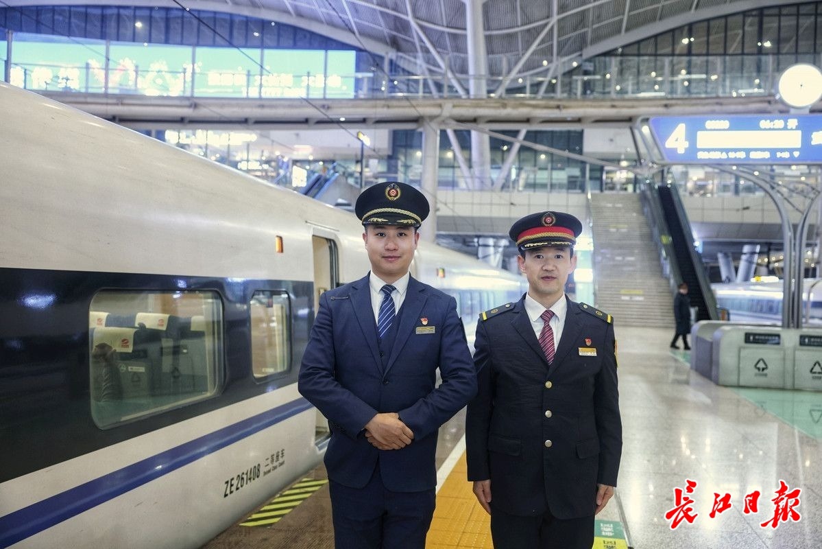 g67次列车来武汉,g3220高铁到郑州吗