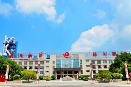 技术创新方面取得了长足进步,技术创新引领公司发展