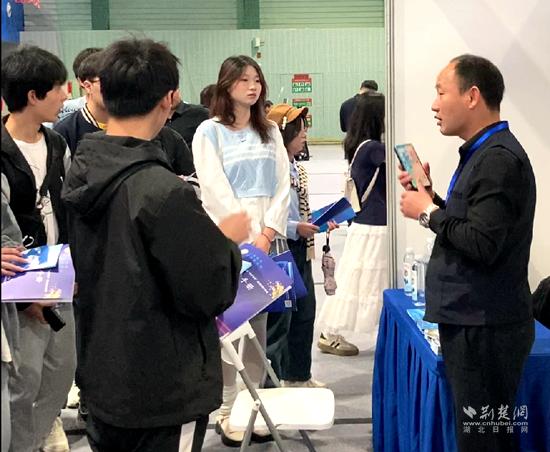 咸宁引才专列燕山大学,咸宁人社局引才专列