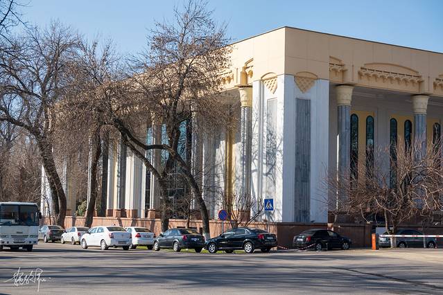 乌兹别克斯坦版一千零一夜,乌兹别克斯坦电影一千零一夜