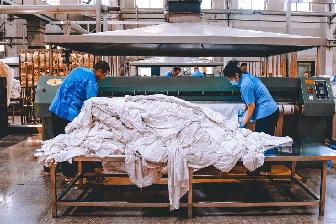 火车卧铺上的床单如何清洗,火车卧铺床单多久洗一次